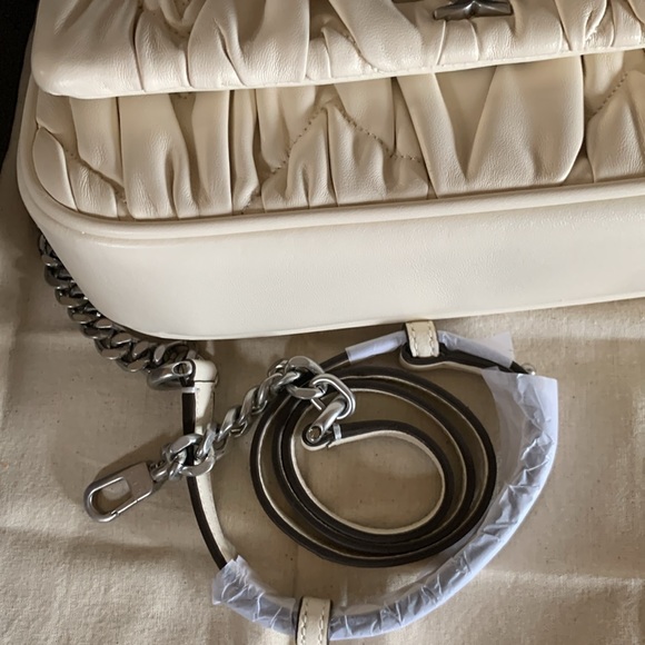 Tory Burch Kira Diamond-Ruched Small Shoulder Bag - Picture 10 of 16